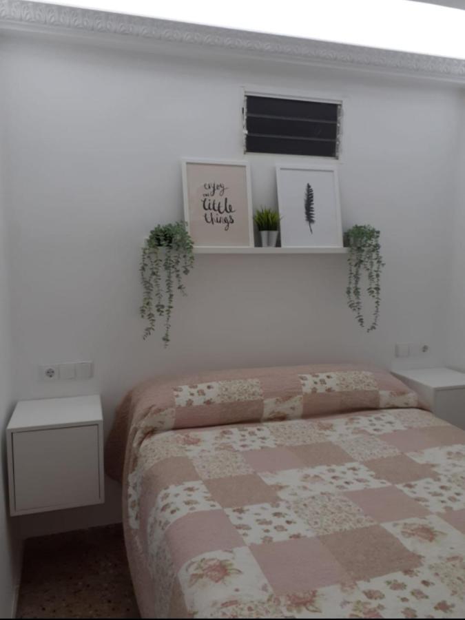 Apartamento A 10 Metros Del Mar كولرا المظهر الخارجي الصورة