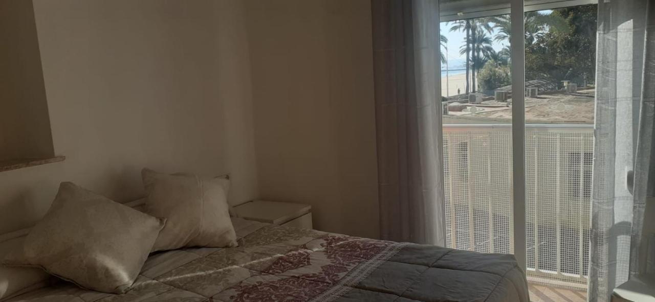 Apartamento A 10 Metros Del Mar كولرا المظهر الخارجي الصورة