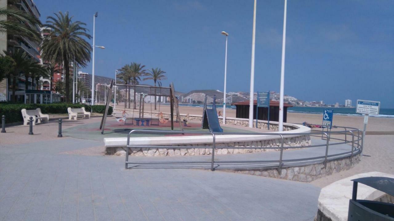 Apartamento A 10 Metros Del Mar كولرا المظهر الخارجي الصورة
